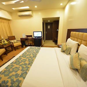 Premier Room
